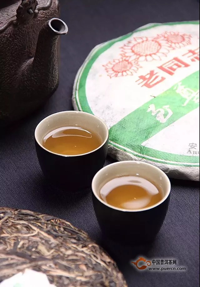 『Tea-鉴赏』老同志-2012年-至尊茗品【生饼】