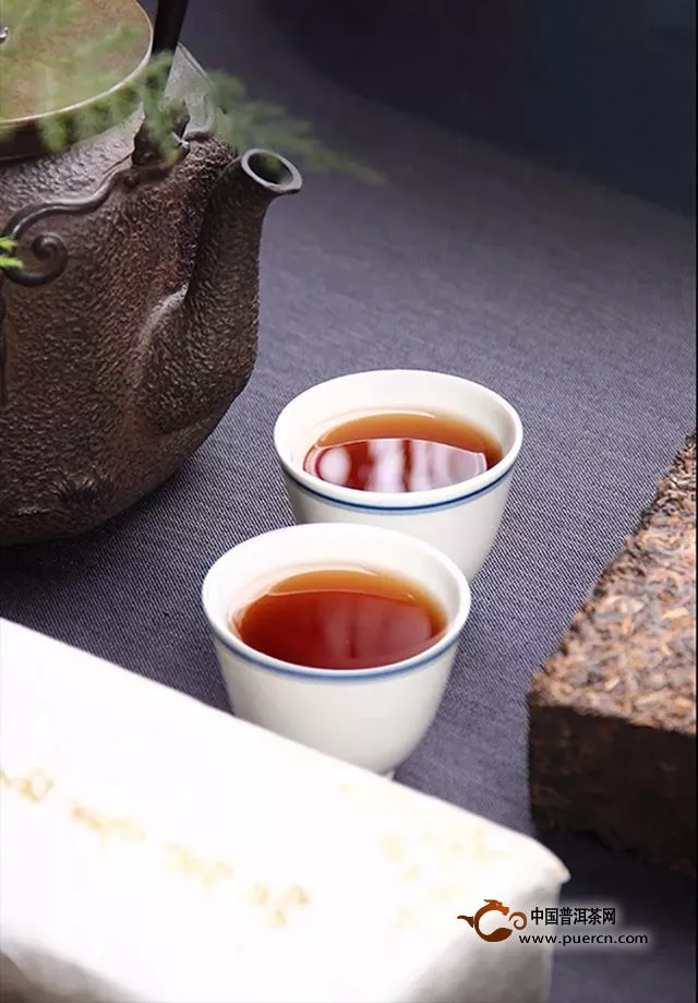 『Tea-鑒賞』老同志-2012年-至尊茗品【熟磚】