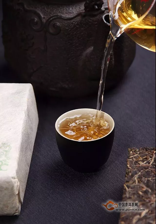 『Tea-鑒賞』老同志-2013年-至尊茗品【生磚】