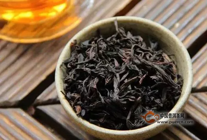 乌龙茶是半发酵茶吗