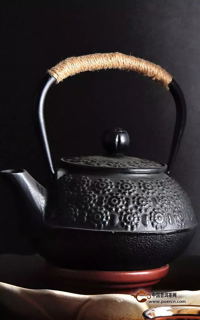【沱茶1号】秋高气爽宜饮茶，君子有茶，酌言尝之。