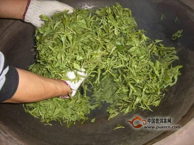 周打鐵茶制茶工序