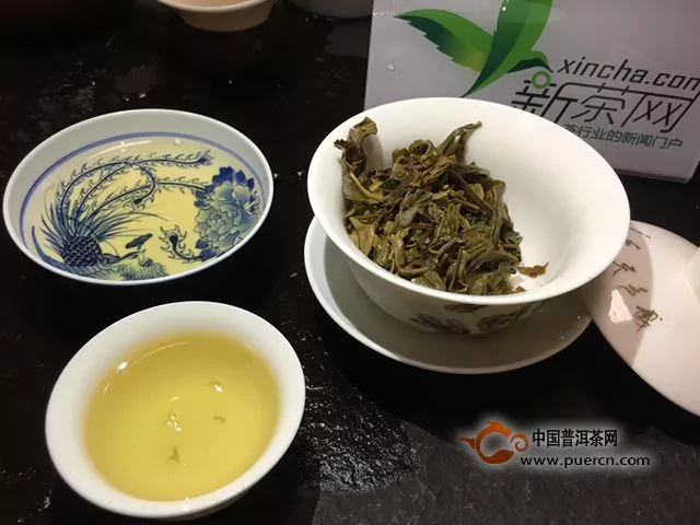 一杯融入五年時(shí)光的茶湯——記南詔御沱開湯貼