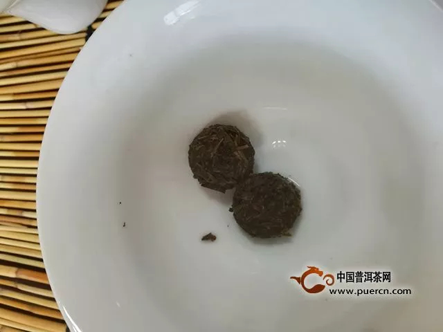 好喝不貴 大益小金沱適合年輕的你