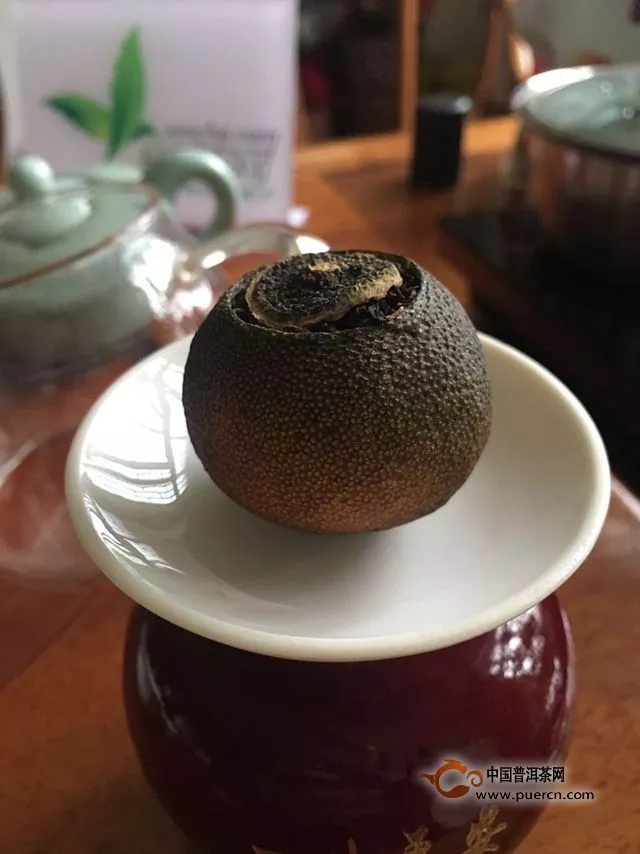 品茶人的臻品：小青柑茶