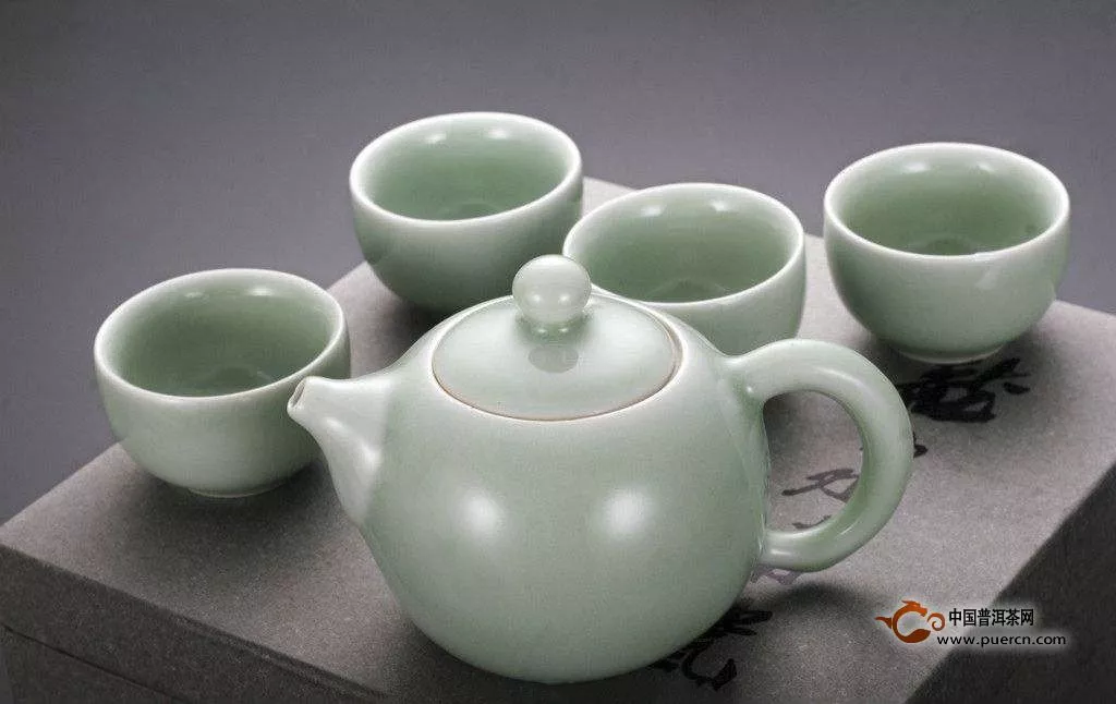 青瓷茶具的起源与历史