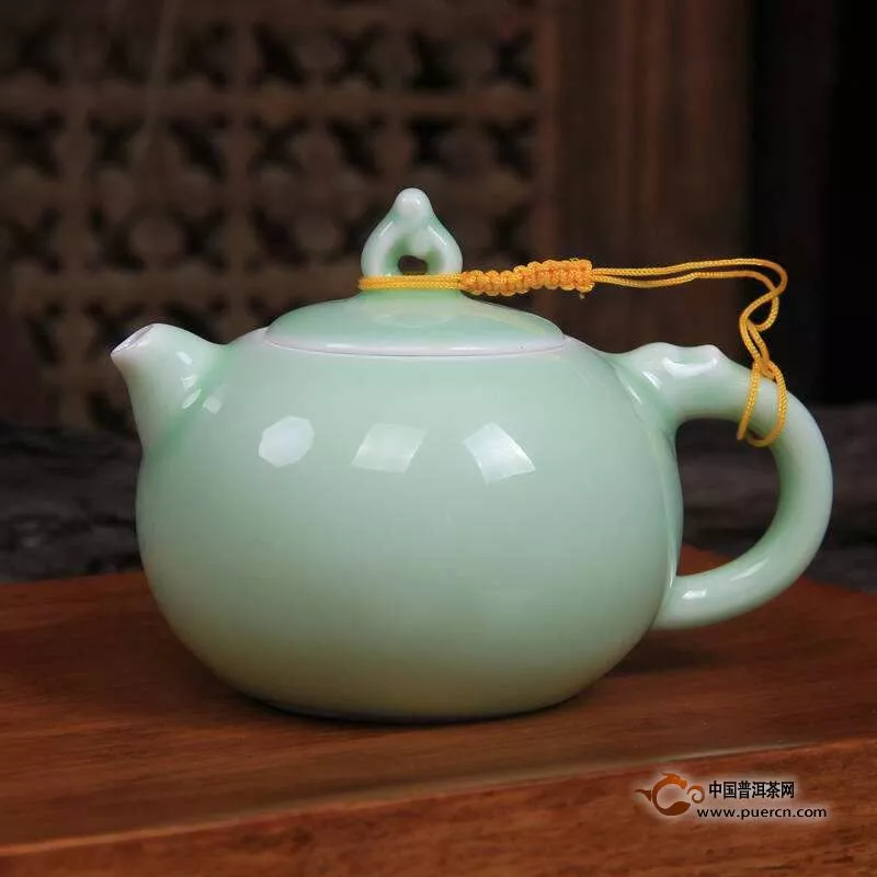 青瓷茶具鉴别方法