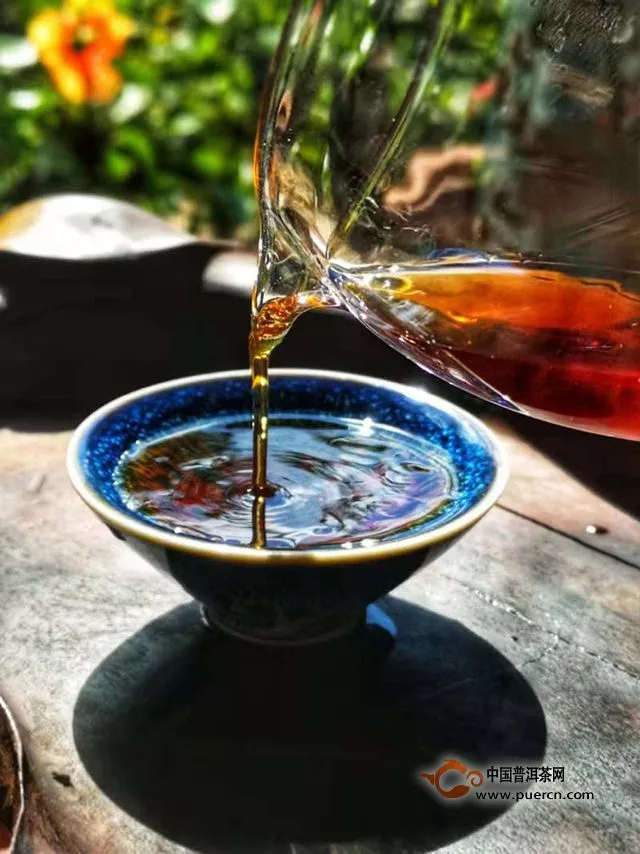 甜香柔和—— 大益醇香四季熟茶评测