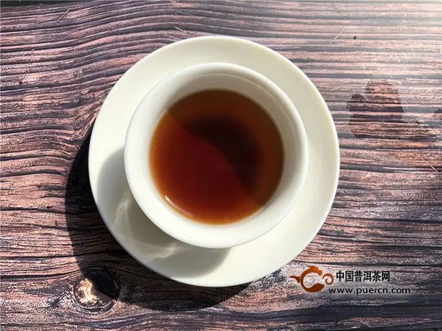 精品再現(xiàn)-興海一號(hào)普洱熟茶