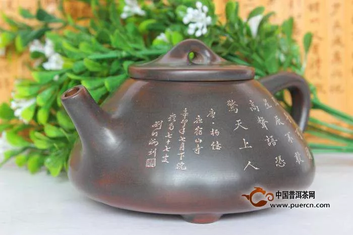 广西钦州坭兴陶壶如何开壶