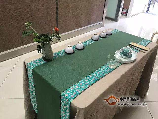 大益職業(yè)茶道師大賽晉級賽明早開戰(zhàn)，選手們緊張到手抖？