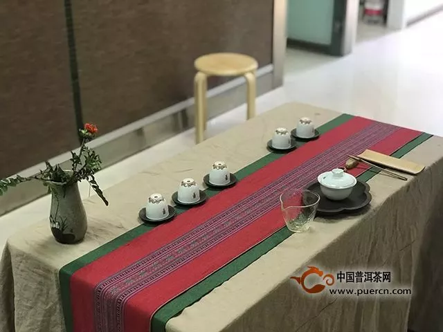 大益職業(yè)茶道師大賽晉級賽明早開戰(zhàn)，選手們緊張到手抖？