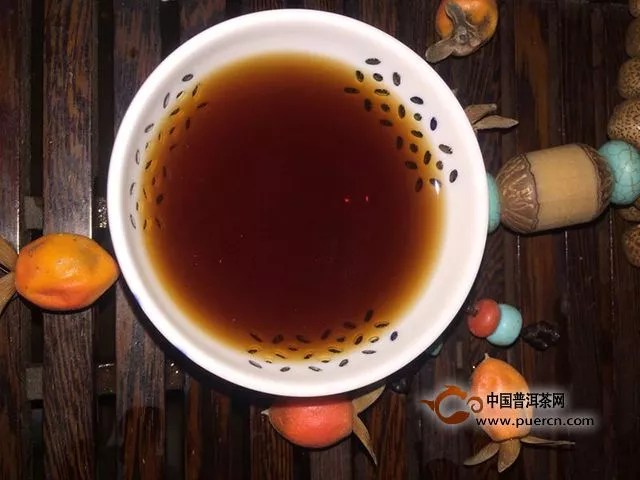 2016年国艳易武熟茶品鉴报告