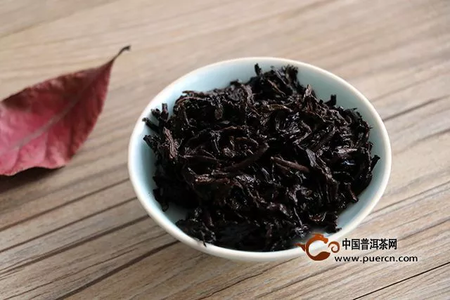 【茶言觀色】遇見佳兆業(yè)·興海茶2018年興海一號(hào)熟茶