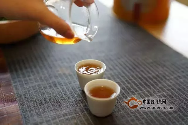 白茶为什么越陈越好？
