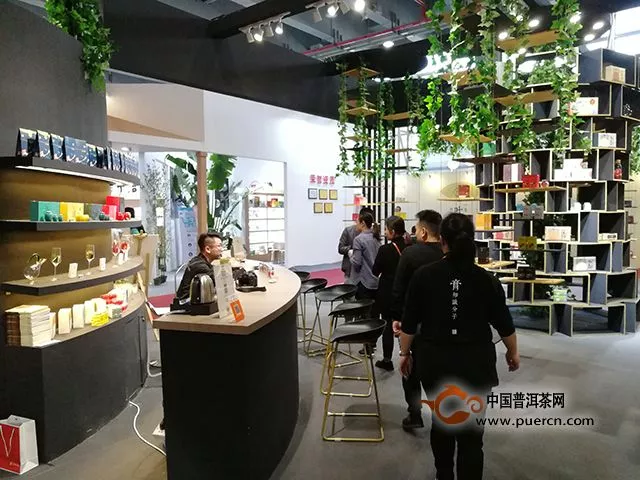 蒙顿茶膏2018广州秋季茶博会现场