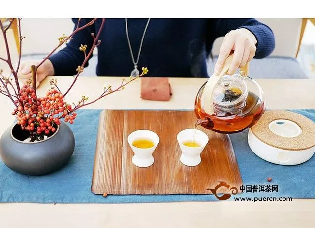 茶叶冲泡的时间多长比较好？