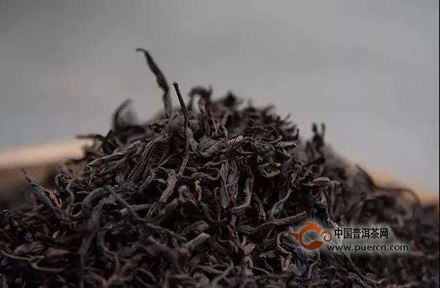 【布朗曼诺：滑厚有韵，转化可期】千堆古树熟茶发酵计划第十四期——布朗曼诺