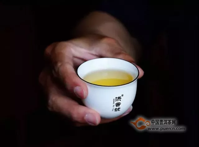 【圣誕節(jié)】你可能不知道，茶和圣誕節(jié)還有這樣的關(guān)系……