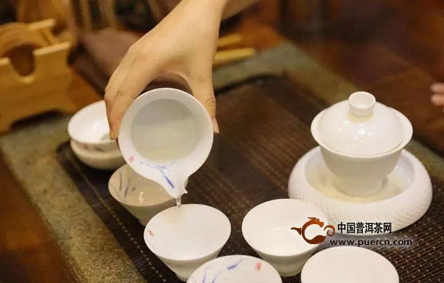 台湾青心乌龙茶多少钱一斤