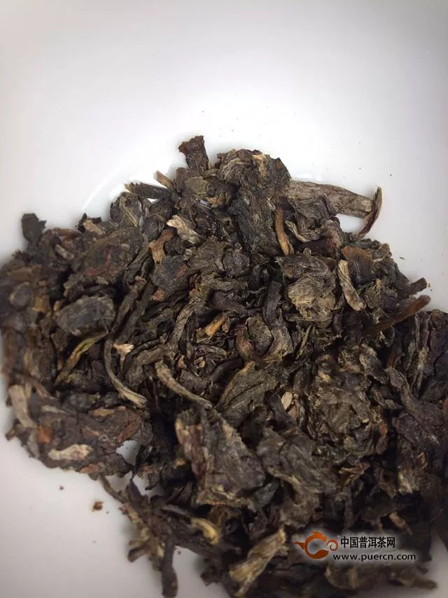 2017年下關(guān)沱茶特級(jí)青餅試喝報(bào)告