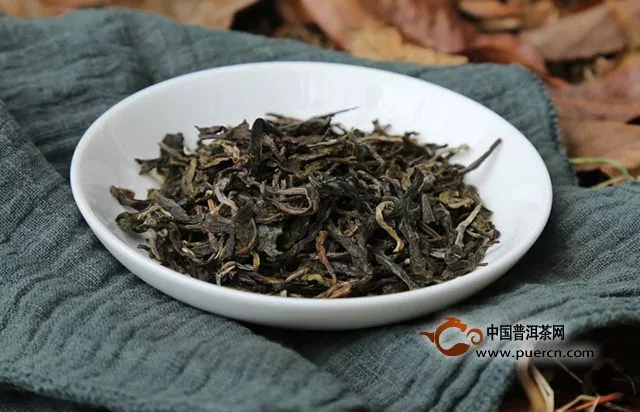 「特立独行」的勐库·懂过大树——中茶懂过大树普洱茶（生茶）评测