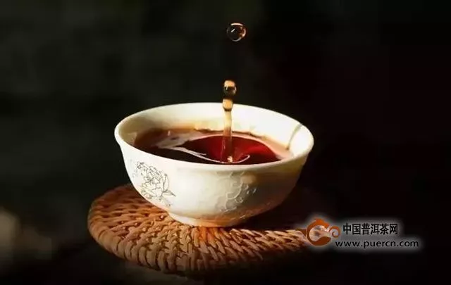 老茶，素日里的温厚锦华