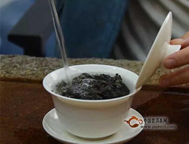 女性喝黑茶好嗎