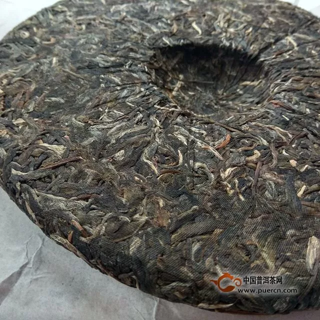 一任天真倚邦細(xì)腰子古樹純料茶測評報告