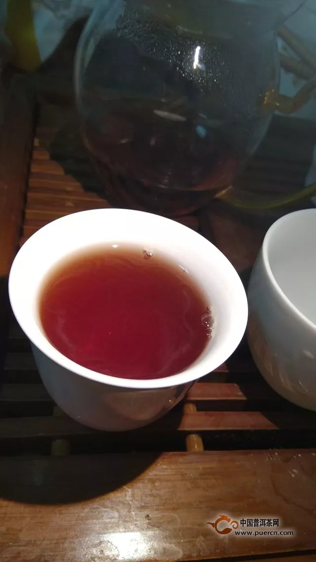 2012年德昂老树熟茶--德凤品牌熟茶初试