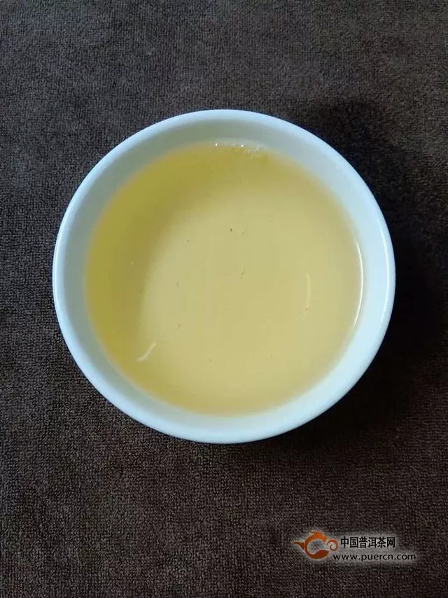 妖茶，飄忽不定的茂蘭！2018年小眾普洱茂蘭龍珠試用評測