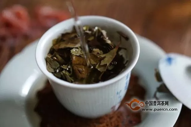 寿眉茶泡法