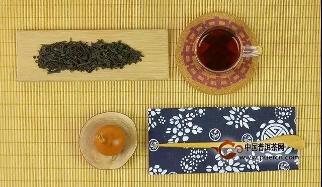 中茶：【“红、浓、陈、醇”之“陈盒”】一抹陈香，凝固时间