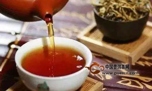 喝紅茶會(huì)上火嗎?