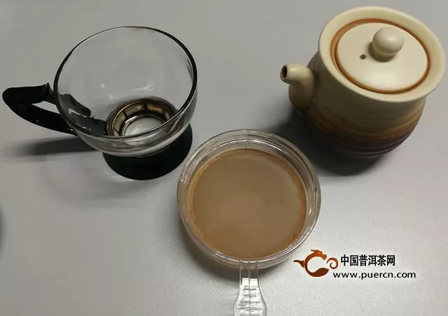 2018年七彩云南新七彩印象（熟茶）—— 試用評(píng)測