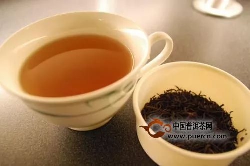 长期喝红茶好不好？