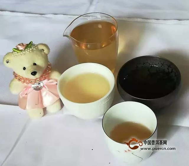 端莊秀麗的普洱茶——普秀（易武生態(tài)喬木圓茶）試用心得