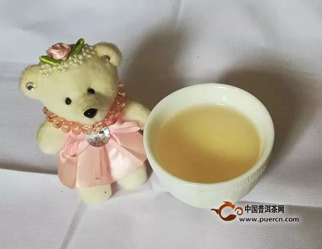 端莊秀麗的普洱茶——普秀（易武生態(tài)喬木圓茶）試用心得