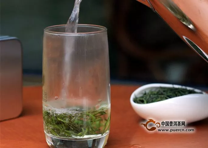 英山云霧茶沖泡水溫多少度好？一般80-90℃