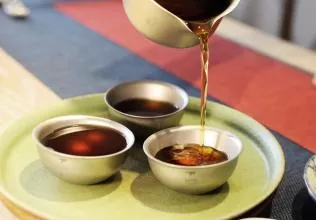 品茶为什么要“三看三闻三品三回味”有什么道理吗？