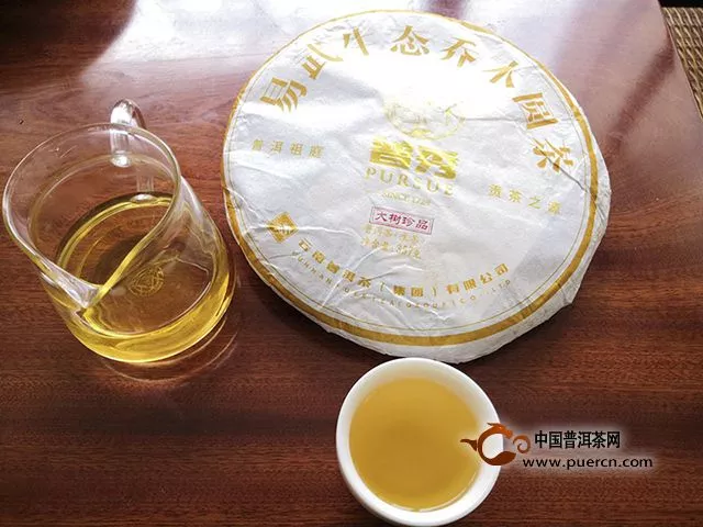 普秀易武生態(tài)喬木圓茶：香揚(yáng)水柔，享易武的溫柔