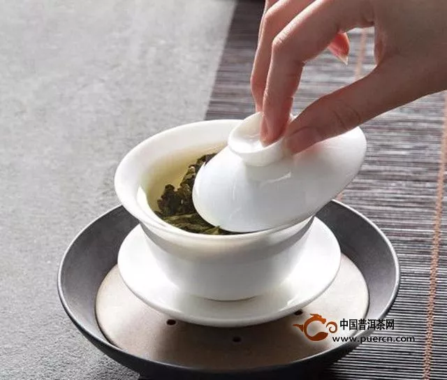 盖碗绿茶泡法