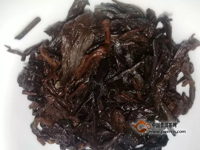 2015年润元昌自然好韵熟茶品鉴报告