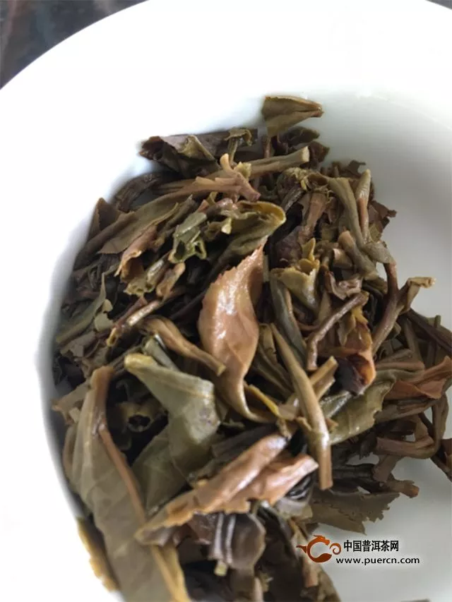 飲嘆茶，食個(gè)包！美好的周末從潤(rùn)元昌大樹(shù)方磚開(kāi)始！