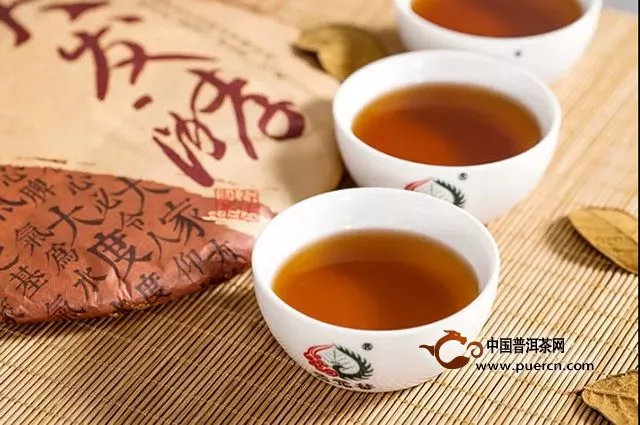 云元谷每日熟茶丨渥堆發(fā)酵中茶多酚是如何轉(zhuǎn)化的？