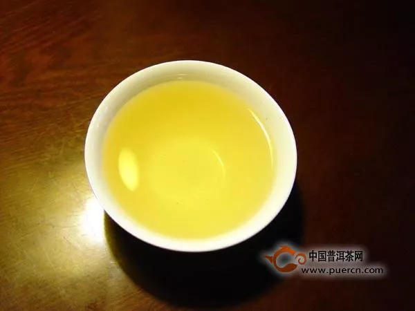 黃茶的保健功效，黃茶什么時(shí)候喝最好