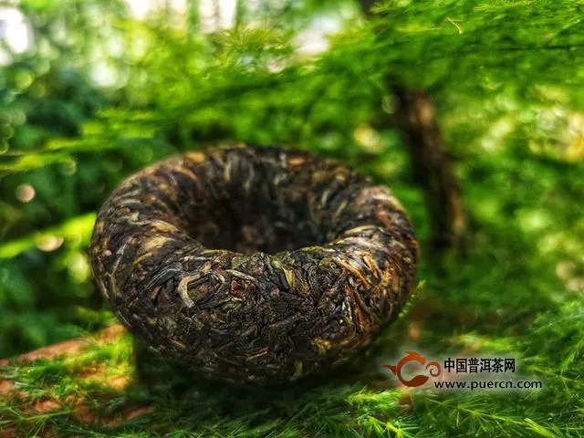 一段老时光—试饮2018年云南中茶金鸡沱茶95克