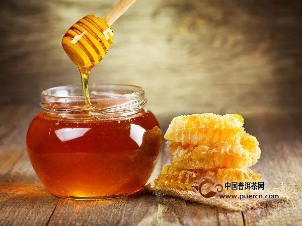 蜂蜜绿茶的功效与作用及禁忌症
