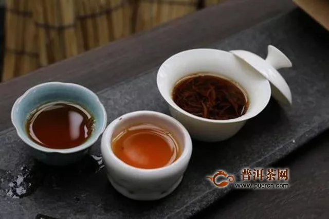 宜紅工夫茶沖泡水溫多少合適？怎么沖泡好喝