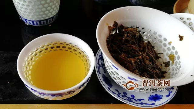 2018年云章坡角竹筒茶生茶试用报告